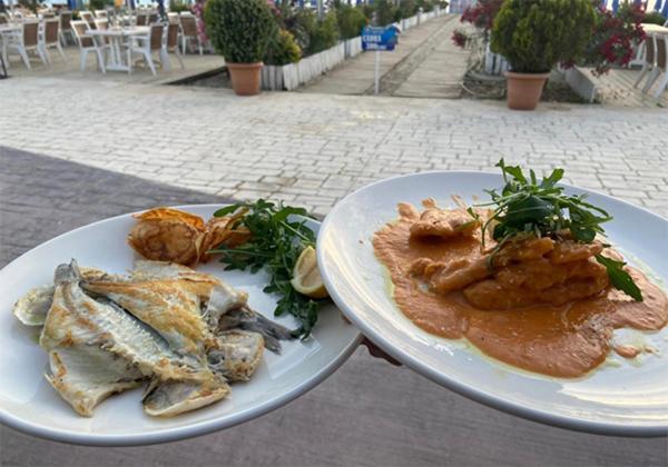 Vela Hotel Restaurant Golem  Eksteriør billede