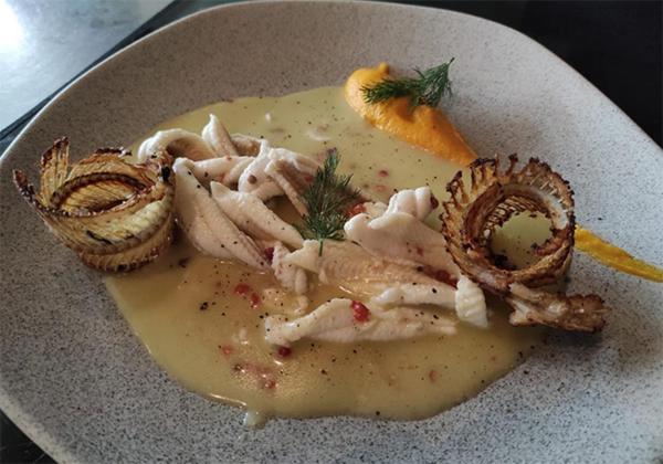 Vela Hotel Restaurant Golem  Eksteriør billede
